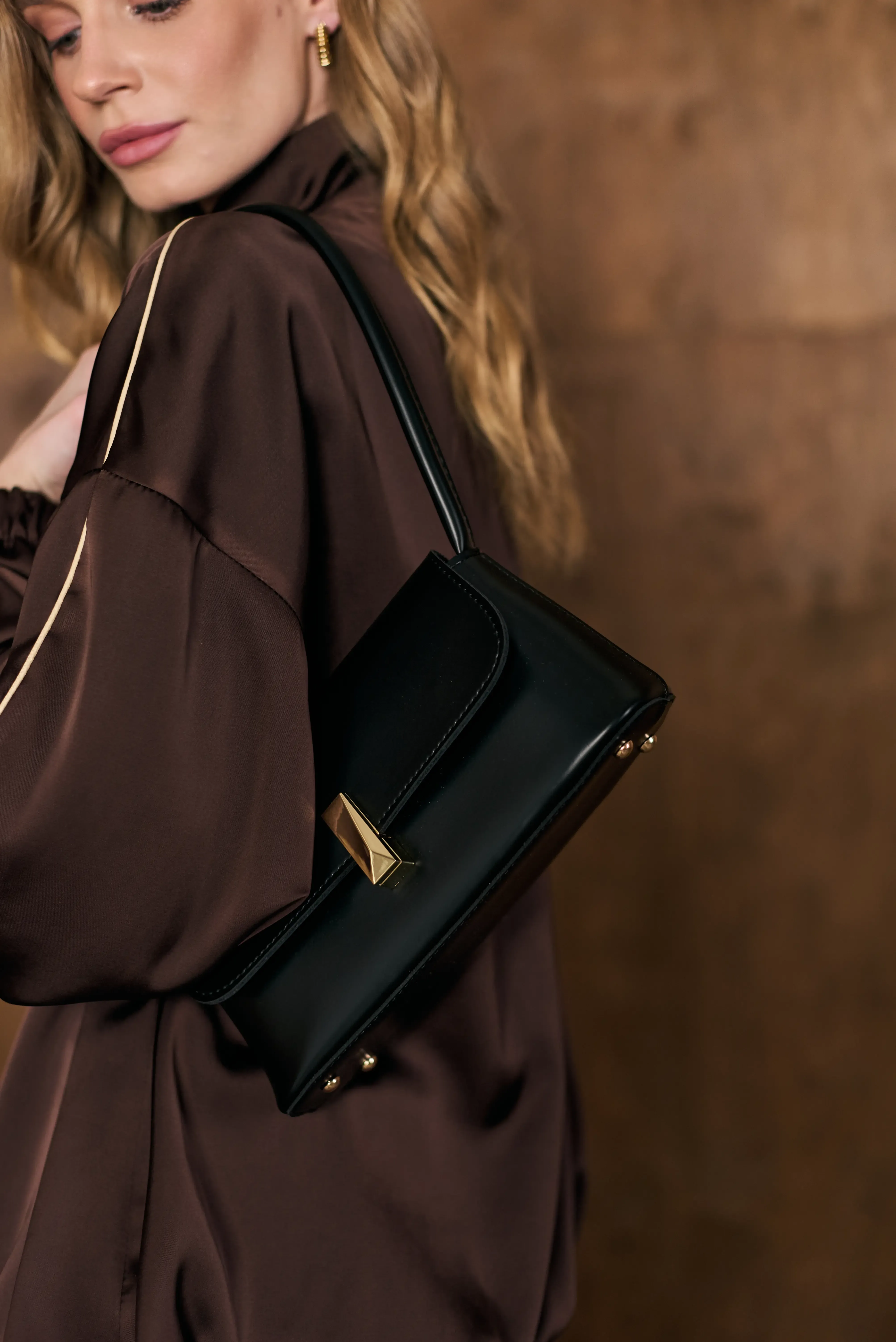 FLAME BAG BLACK